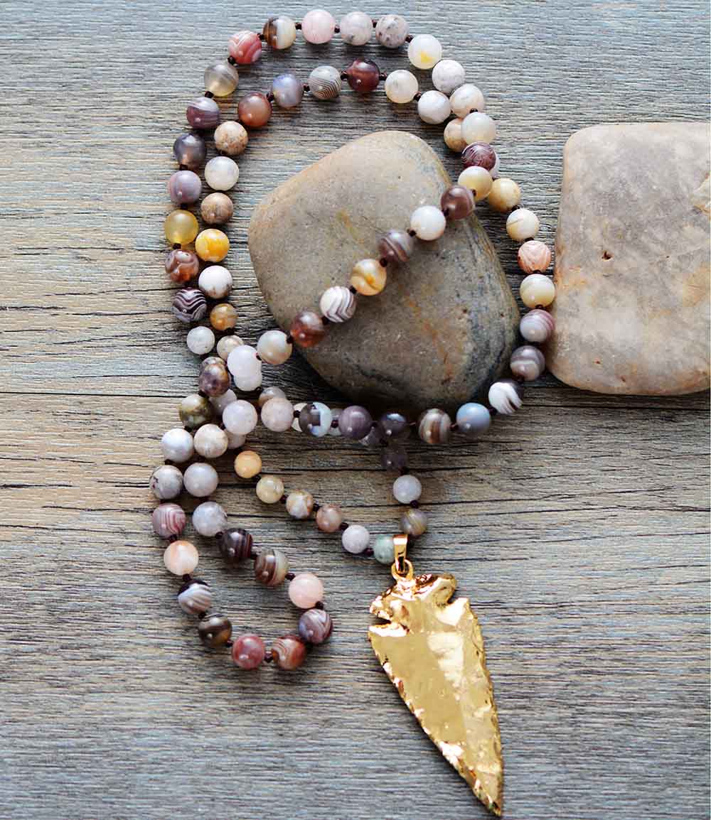 Most Charming Boho Beaded Necklaces for an easy going Look !