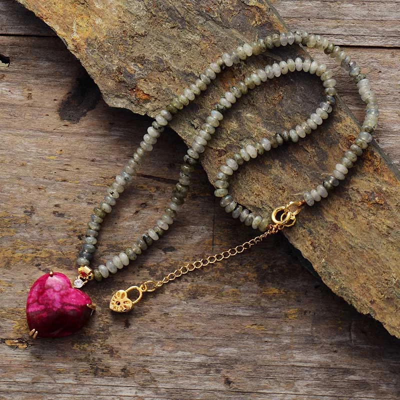 LaRose Heart Charm Pendant Necklace